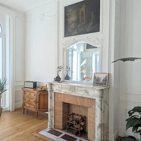 Appartement Charming T2 With Balcony In Lille-centre